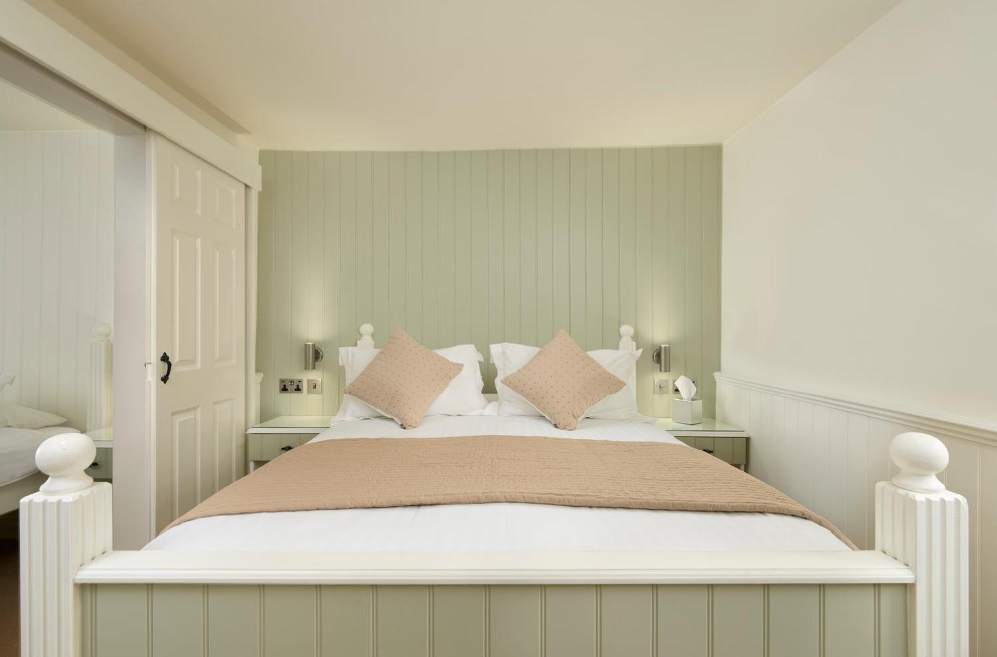 The Cricket Inn Beesands Bagian luar foto
