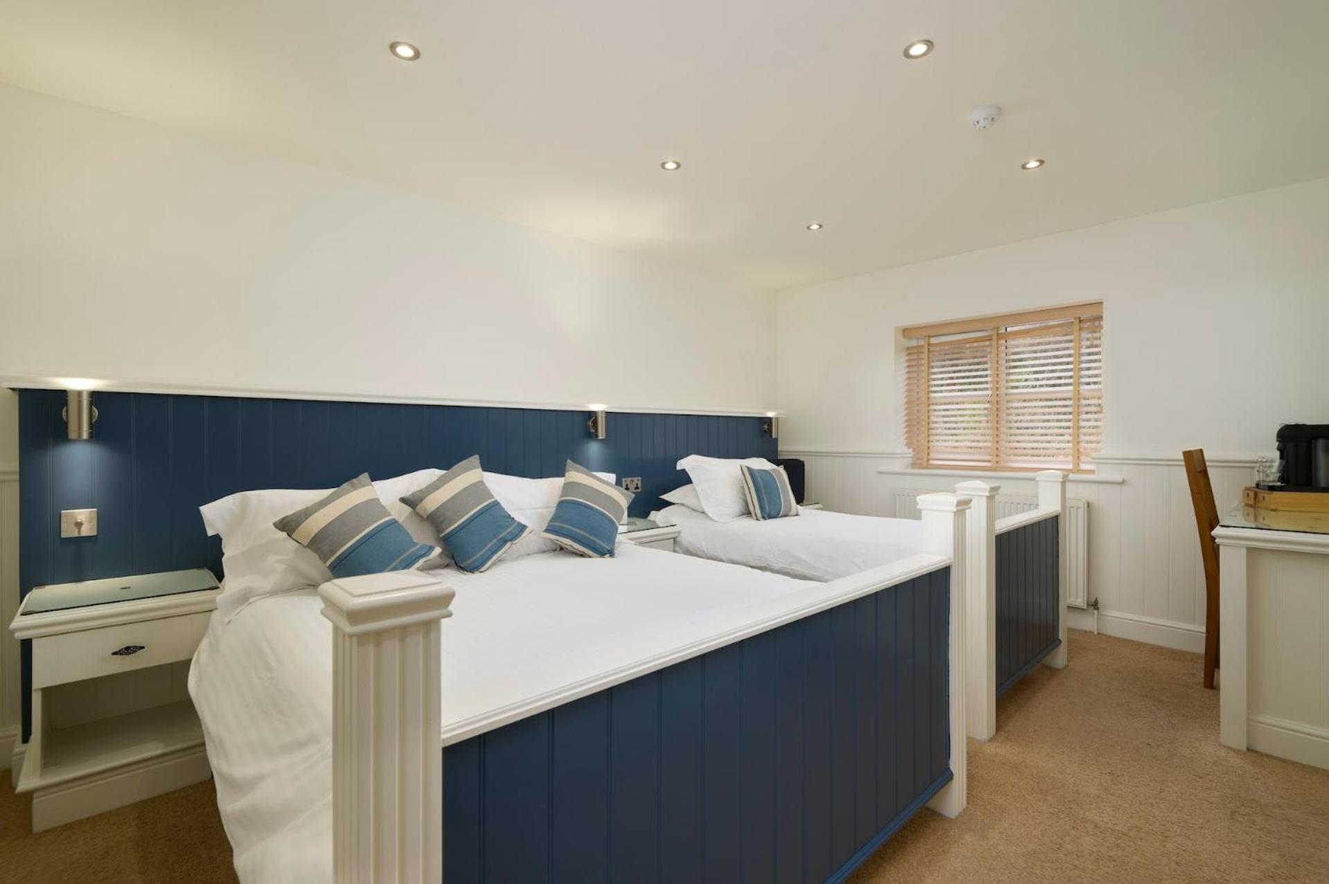 The Cricket Inn Beesands Bagian luar foto