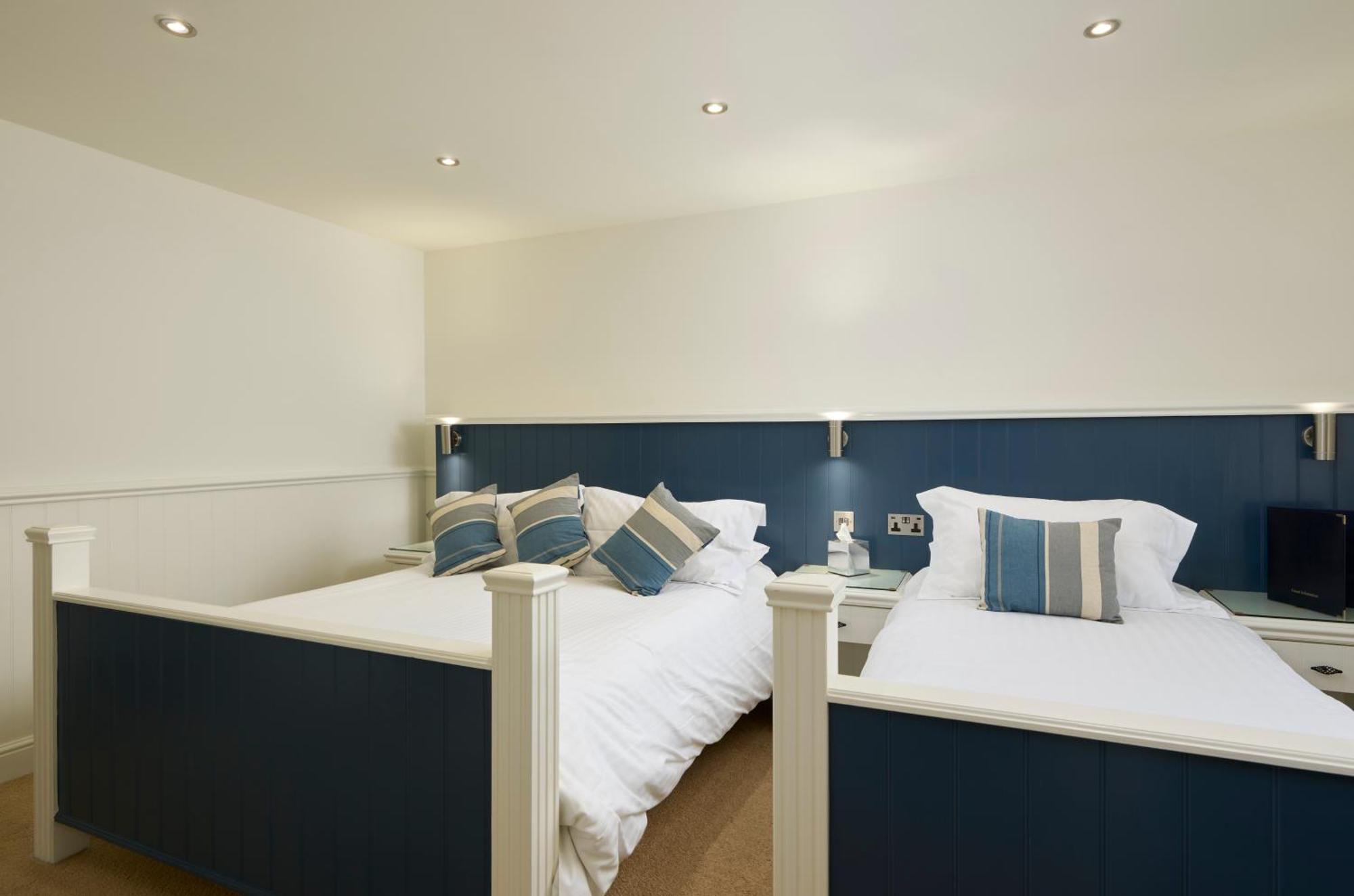 The Cricket Inn Beesands Bagian luar foto